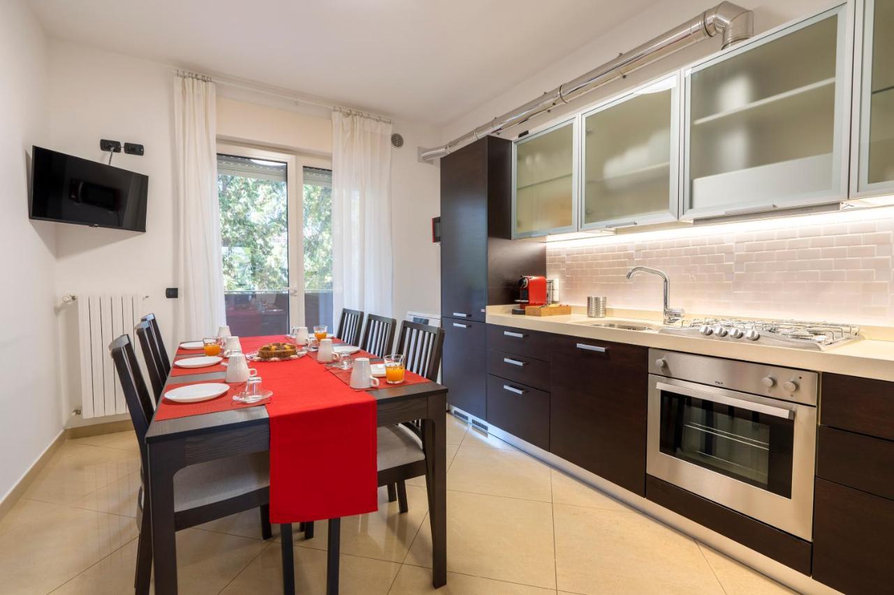 Boscoincitta Apt With Garage And Whirlpool Tub Bari Exteriér fotografie