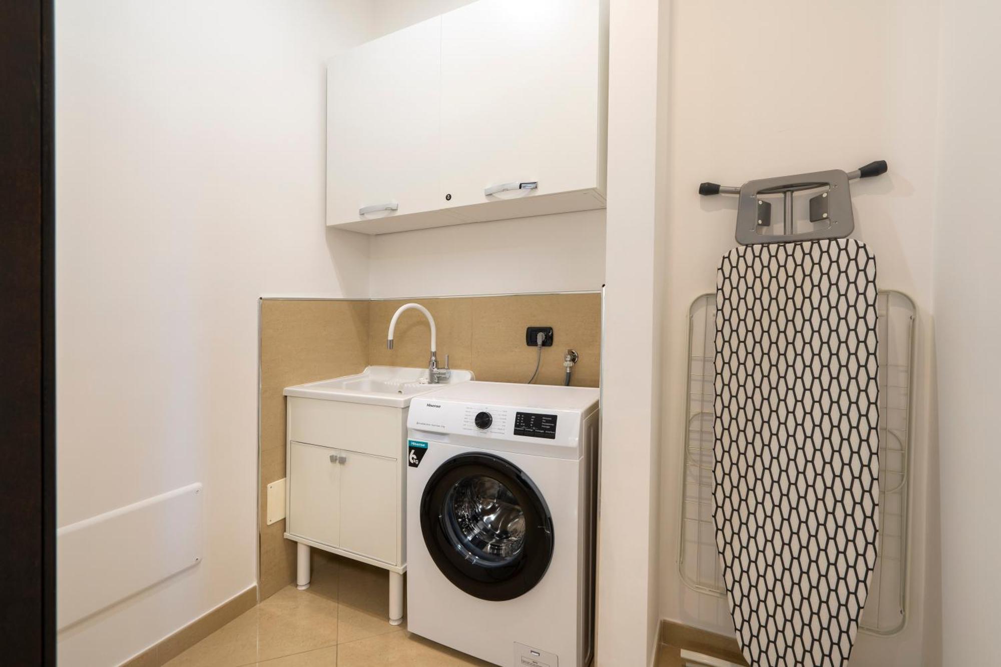 Boscoincitta Apt With Garage And Whirlpool Tub Bari Exteriér fotografie